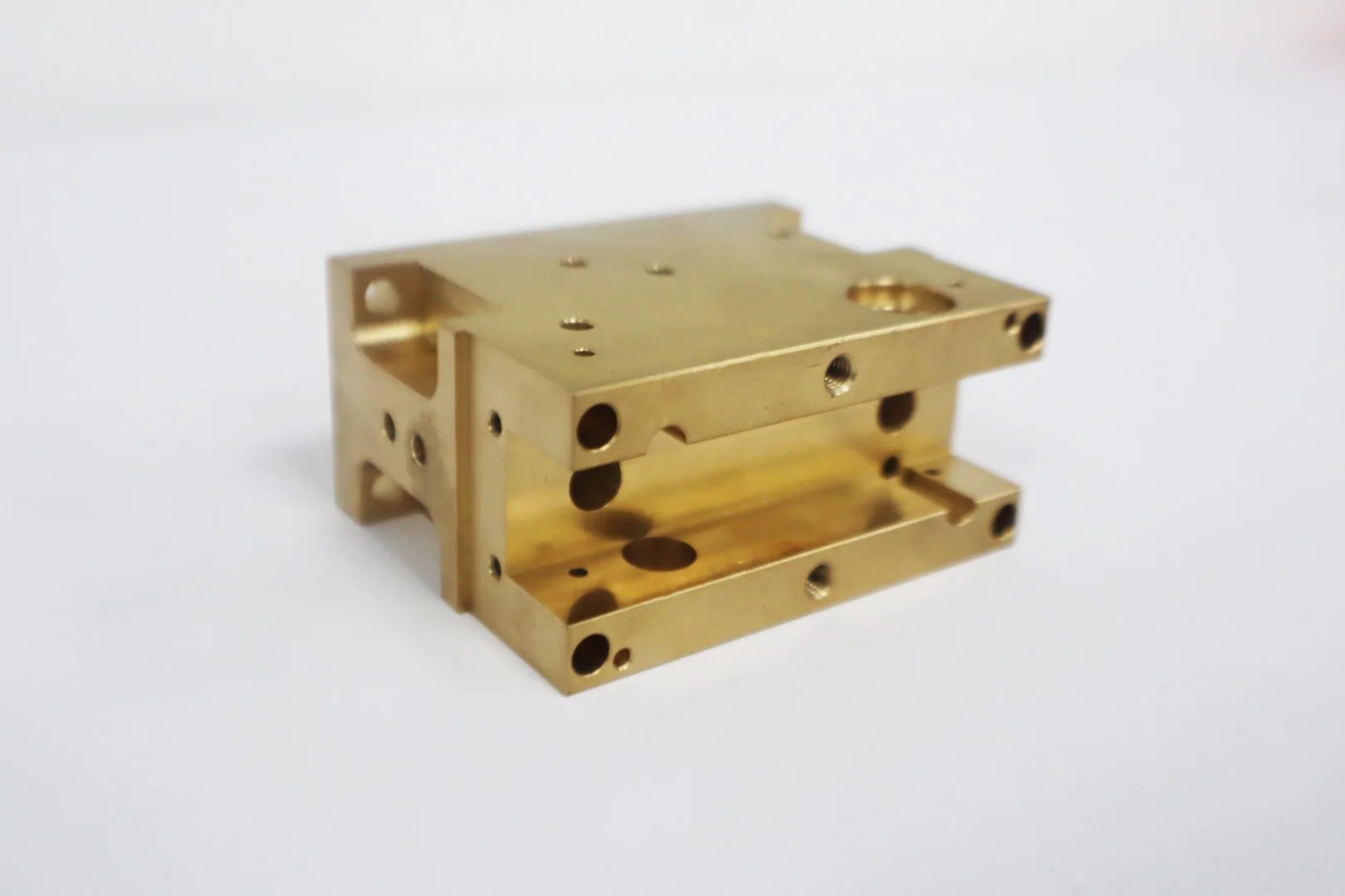Steel gear shaft of transmission system CNC precision machining metal parts processing sheet metal stamping casting and so on