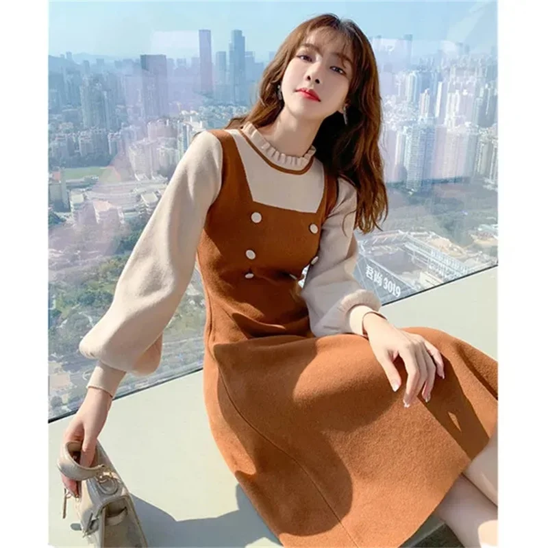 Ladies Fashion Roun… - image