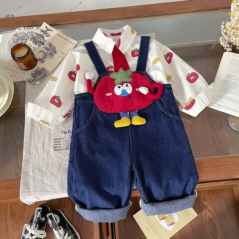 بقعة GoodsQT255326Boy's Suit2025الخريف الطفل الكرتون قميص وزرة الدنيم قطعتين مجموعة
