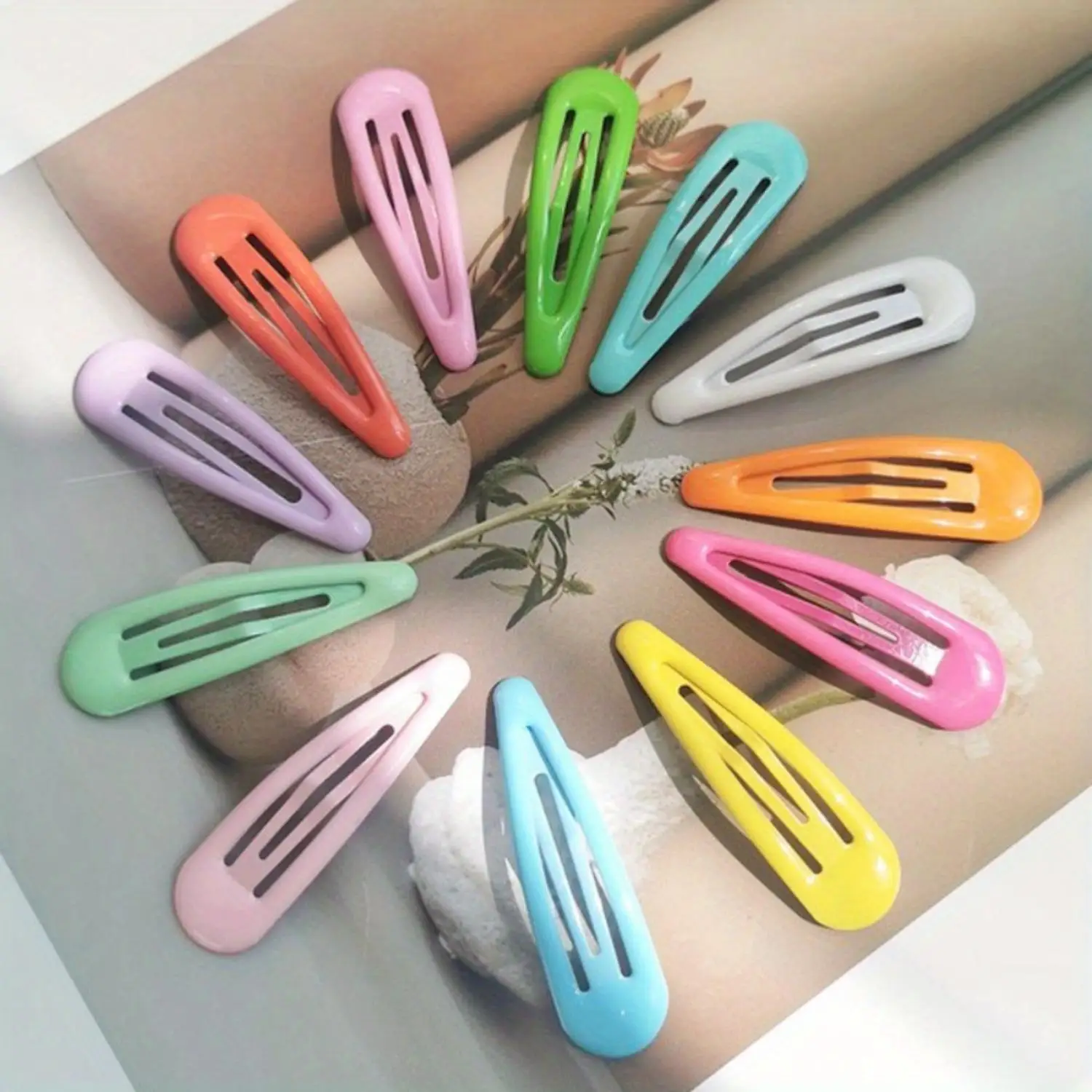 20 Pcs Snap Hair Clips Teardrop Non-Slip Hair Clips Fashion Hair Clip Accessories (Mixed Colors) For Everyday Party Styling