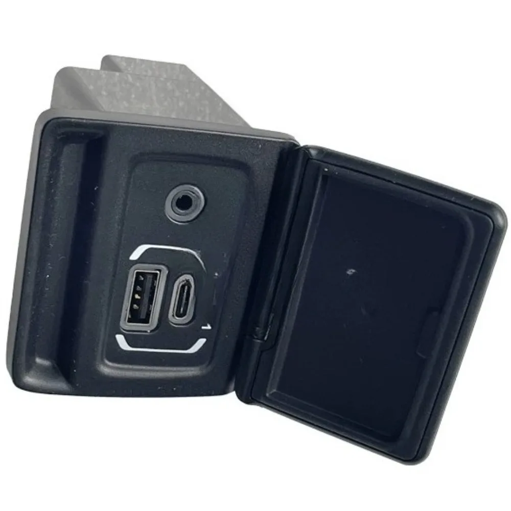 Instrument Panel USB Interface Genuine Brand New Auto Part for Jeep Wrangler JL 2.0T