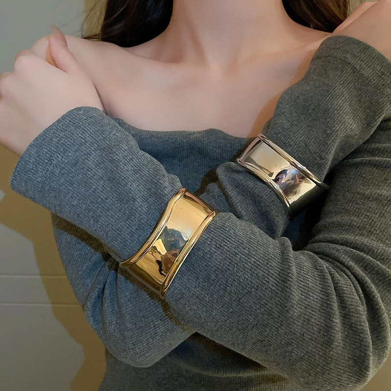 بسيطة الهيب هوب واسعة الكفة أساور الذهب والفضة اللون الإسورة المعدنية للنساء الرجال الفولاذ المقاوم للصدأ أساور للأزواج أساور