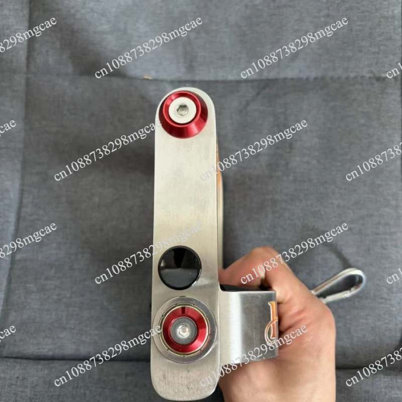 Side-flat handle, gantry handle, left-right adjustable pull cable, dedicated shoulder training accessories
