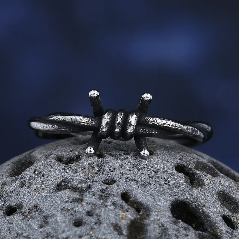Fashion 2024 New 316L Stainless Steel Enagagement Retro Twisted Rope Ring For Man Women Personality Jewelry Teenagers Gift