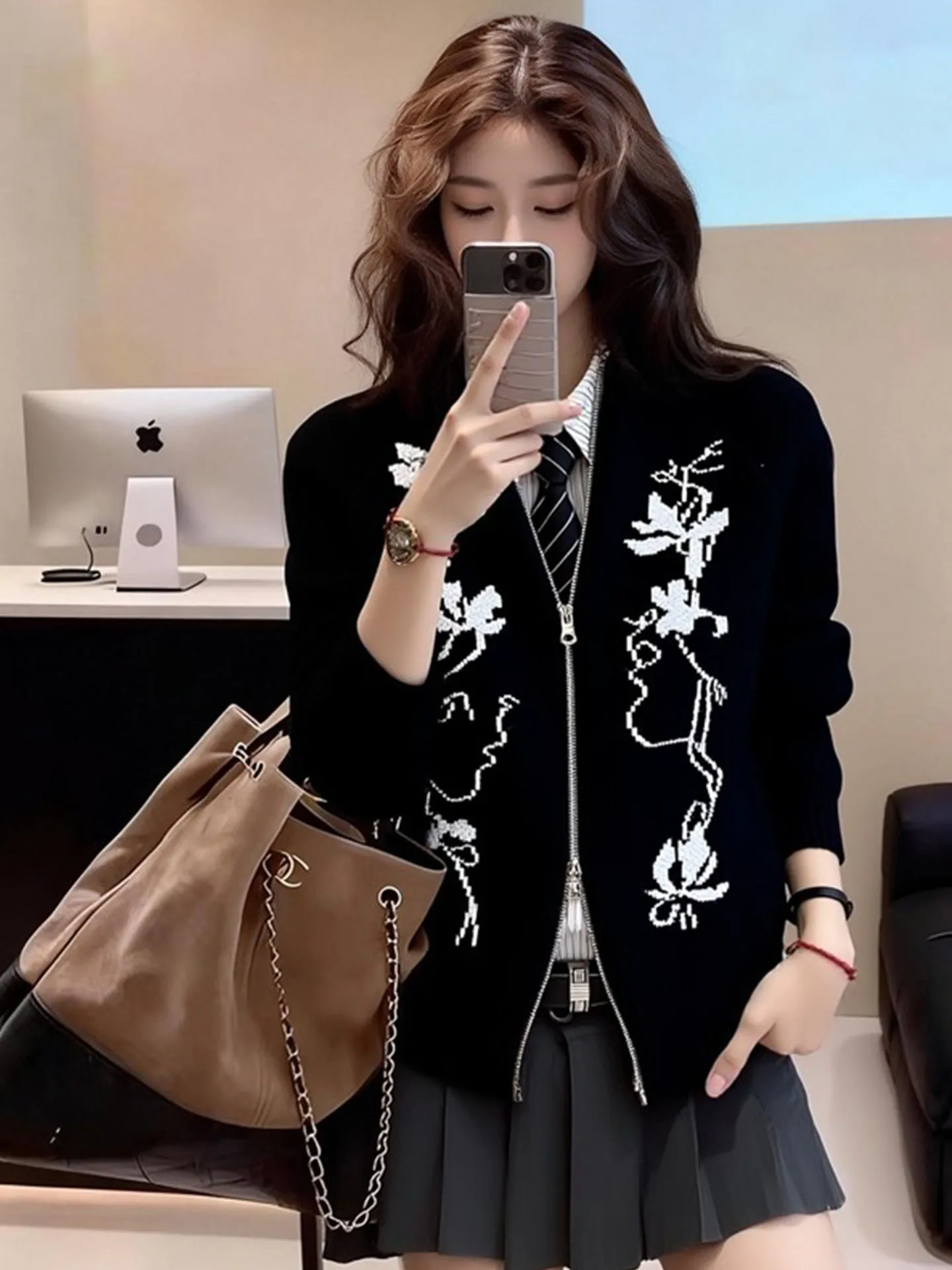 

Ele Bla Knitted Sweater Coat Women's Spring 2026 Lazy Sle Design Long Sve Zipper Closure Floral Embroidery