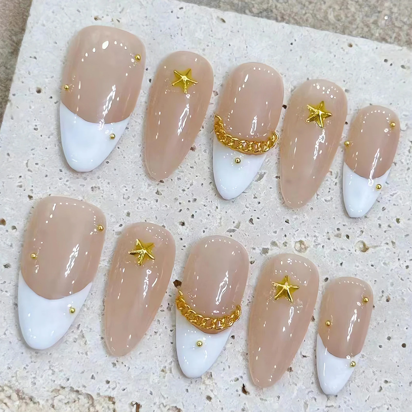 Uñas postizas de estilo francés, 10 piezas, Color Nude, almendra, hechas a mano, a presión, con cadena de estrellas, decoraciones, bailarina, usable