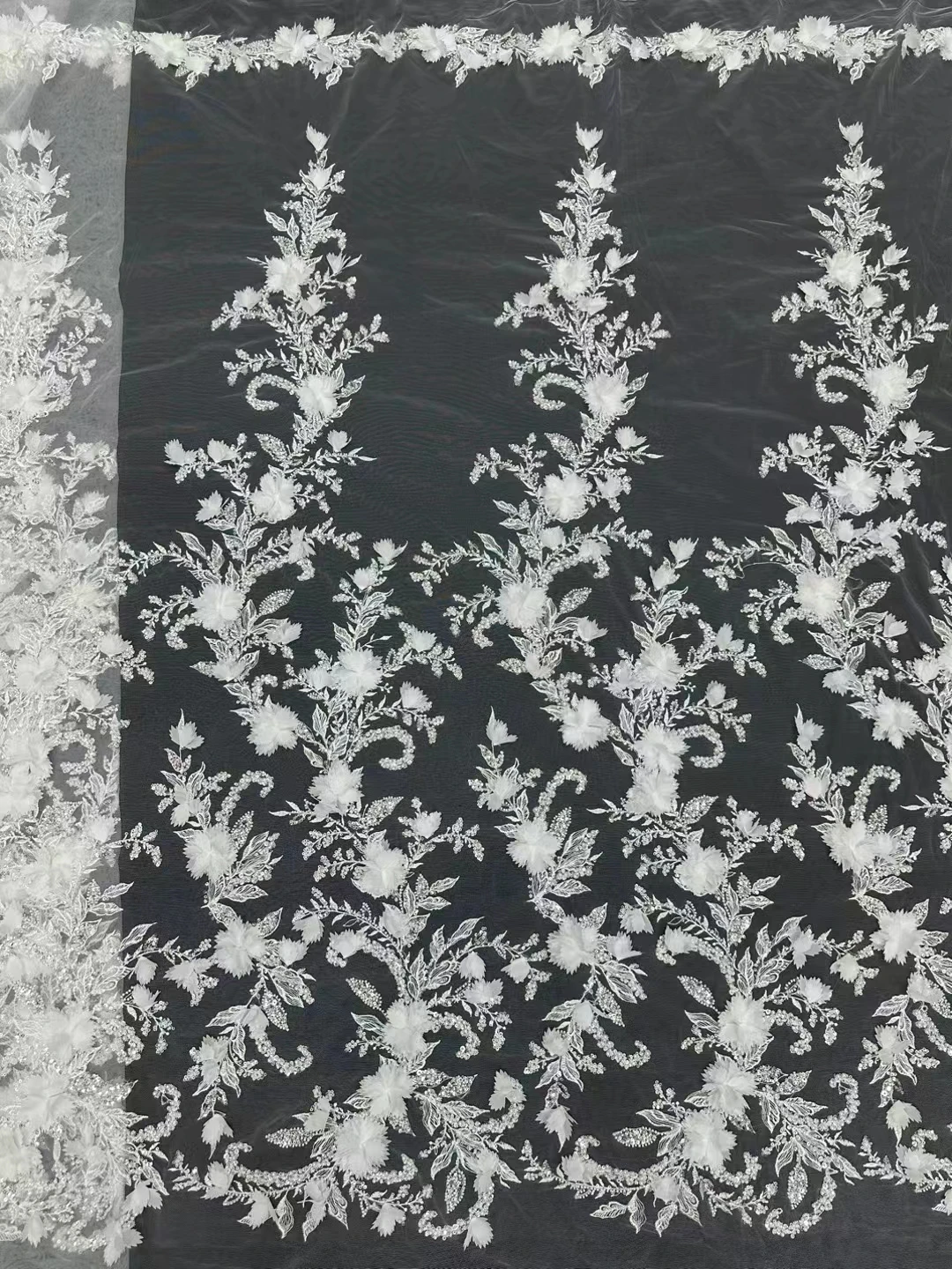 African White Sequins Lace Fabric, High Quality Embroidery, 3D Flower Sequence, Beaded Lace Fabric for Bridal Material