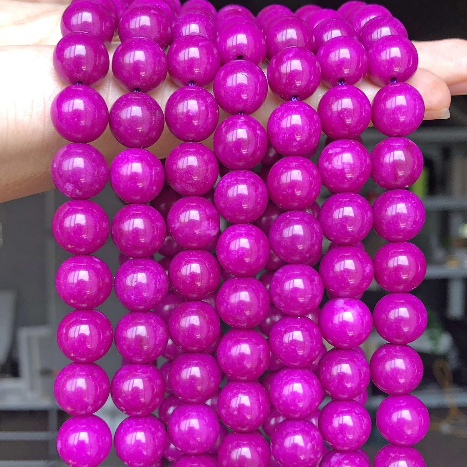 Koraliki z kamienia naturalnego fuksja Sugilite Jade okrągłe luźne koraliki dystansowe do tworzenia biżuterii DIY bransoletka akcesoria naszyjnikowe 15 cali