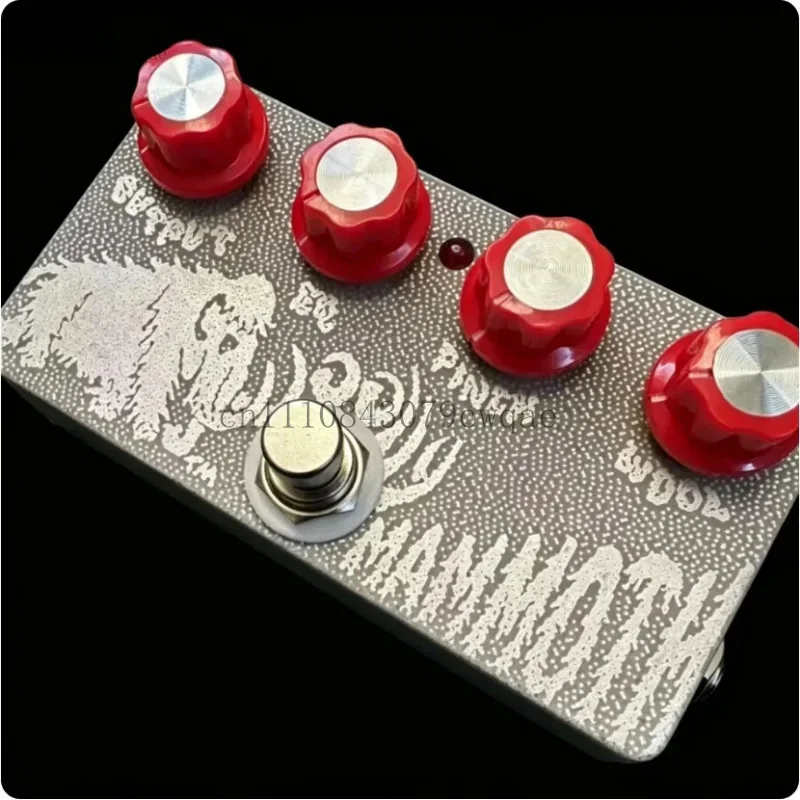 Woolly Mammoth-Style Bass Fuzz Distortion Pedal, Bass Single Effect Stompbox Guitar Performance