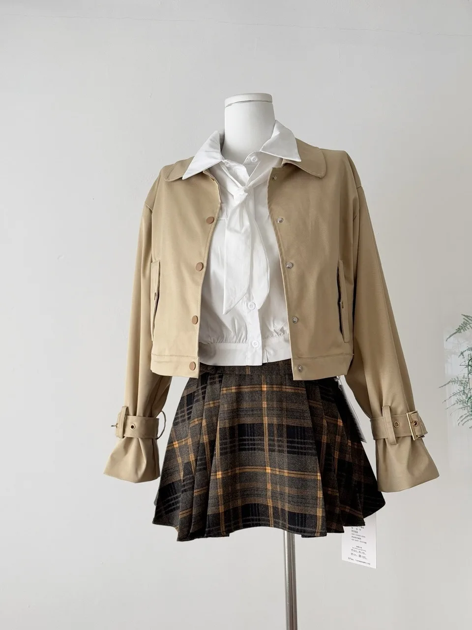 

ort irt, женское милое универсальное белое пальто цвета хаки, клетчатая юбка, маленький размер, осенний модный женский ансамбль