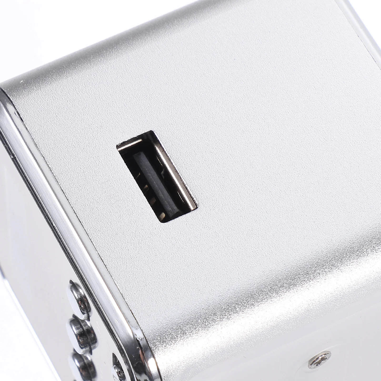 

1Set Portable Wireless Retro Radio Speaker Durable Mini Wireless Speaker for Home Outdoor Travel Music Player Music Box