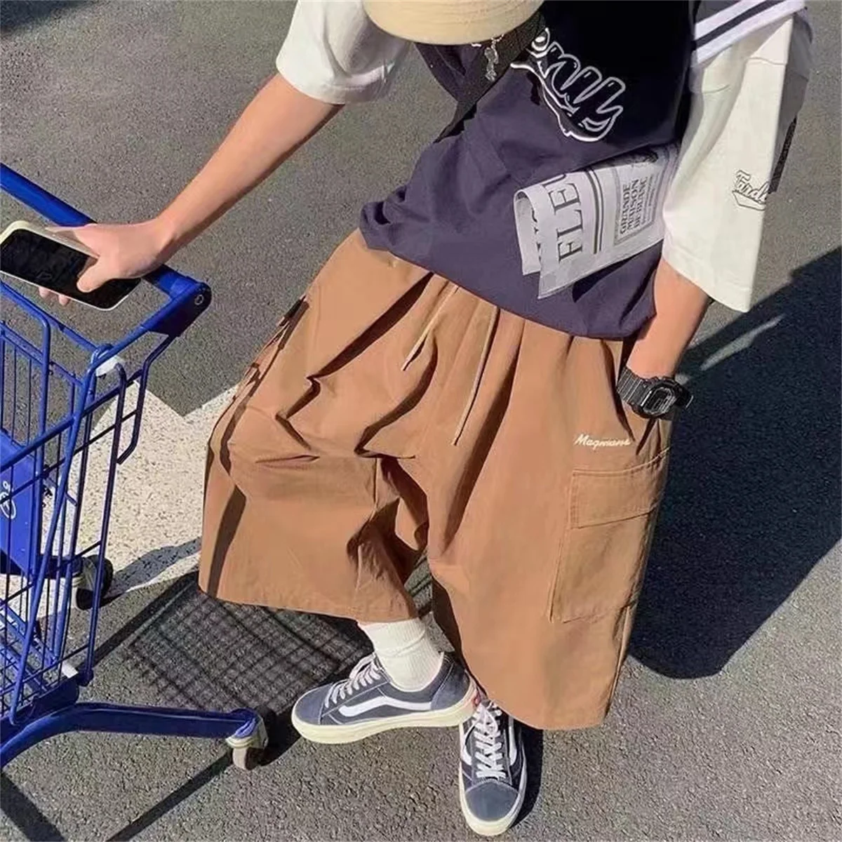 2025 Summer Hip Hop Cargo Shorts Men Women Student Slim Ins Hanging Trendy High Street Pants Cool Big Pocket Straight Shorts Men