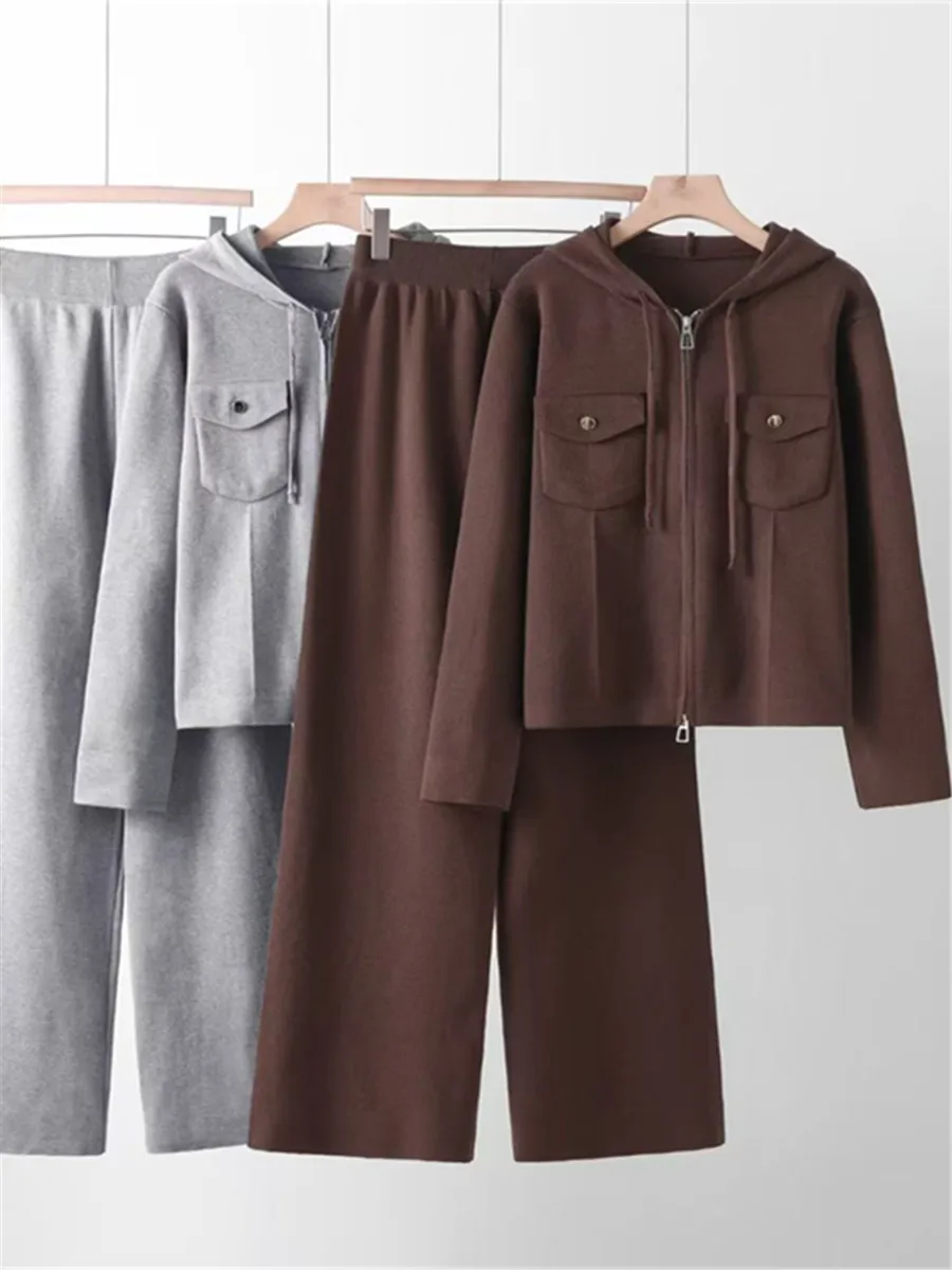 

2026 New Style Ageless Hooded Slimming Knitted Top Wide Leg Pants Two Piece Set Casual Breathable Polyester Fiber Zipper Closure