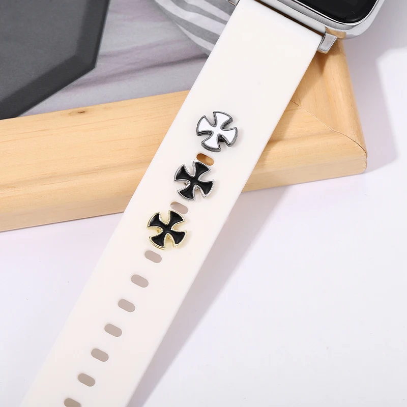 Decoration Charms for iwatch Leaves Shape Metal Jewelry Nail Charm for Iwatch Silicone Smart Watch Sport Strap Charm Accessories