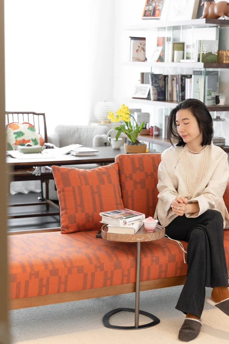 

Sofa bed dual-purpose lazy recliner solid wood fabric