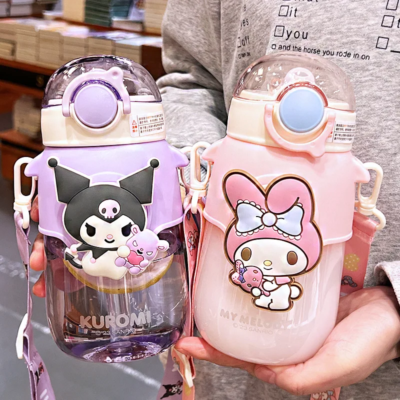 2025 New Kawaii Sanrio Kuromi My Melody Large Capacity Straw Cup Plastic Water Bottle Cute Girls Students School Drinkware