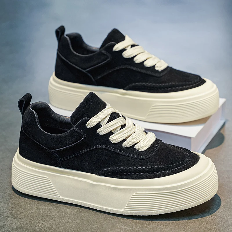 Fashion Solid Color Wear-resistant Board Shoes 2026 Spring Popular Man Casual Shoes Thick Soles Comfortable Anti-slip Mens Shoes