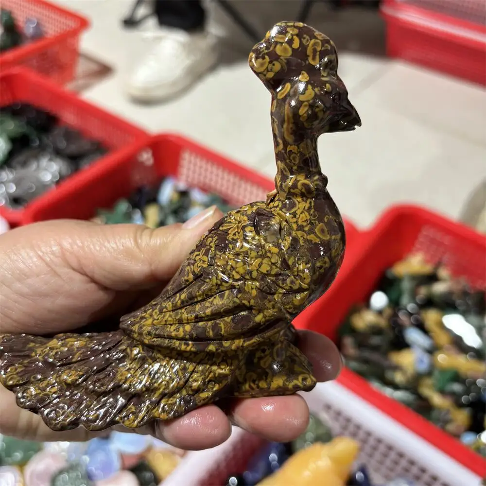 Natural Quartz Bird Azonite Peacock Carving Reiki Healing Stone Fengshui Decorative Animal for Holiday Crafts & Gifts