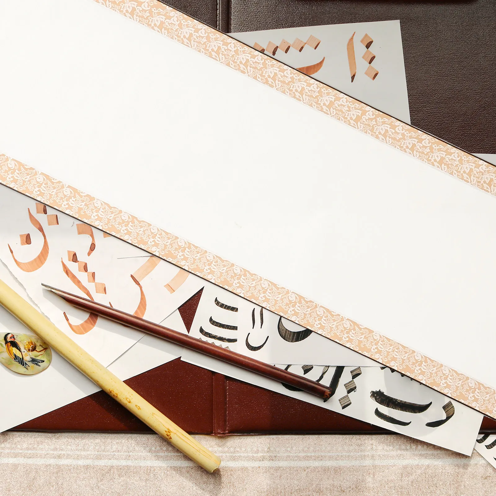 

Многофункциональная чистая бумага для китайской каллиграфии, идеально подходит для письма кистью, скорописи, рисования, декора дома и офиса