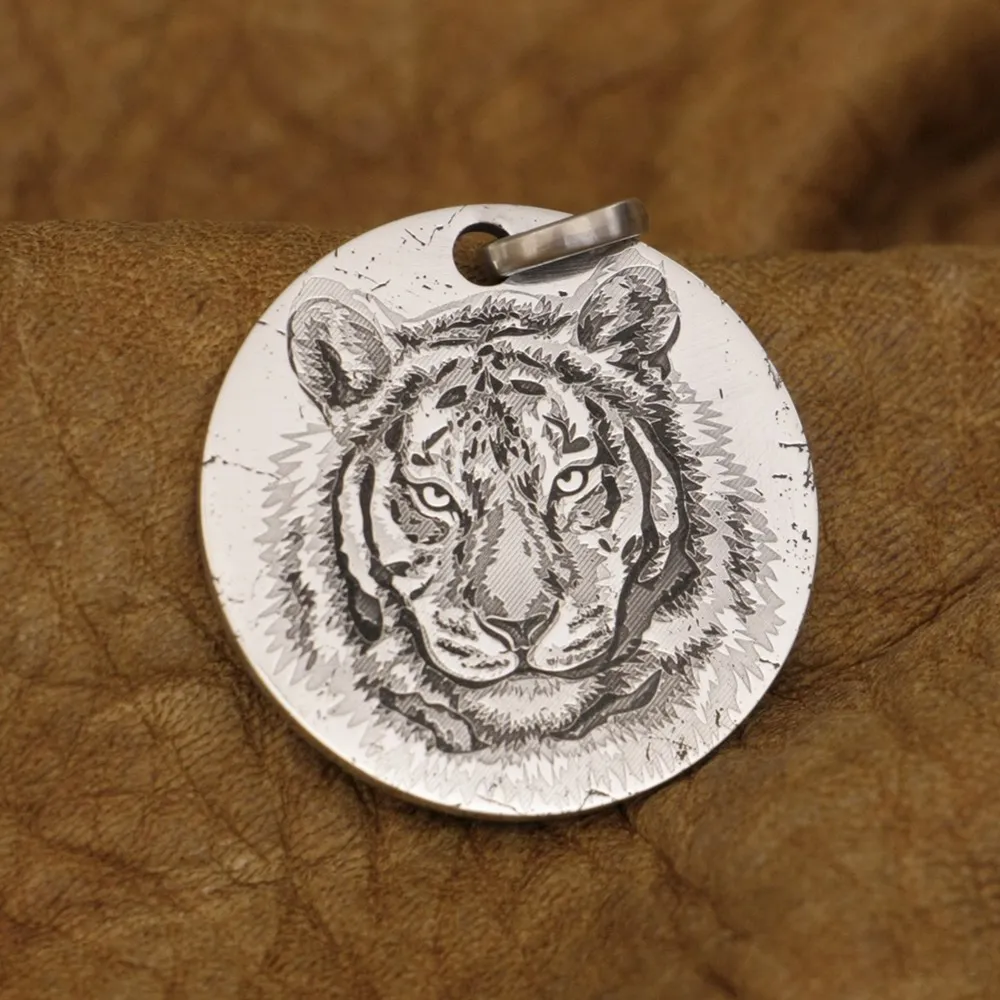 LINSION 999 Pure Silver Tiger King Sharp Claw Mens Biker Punk Pendant 9X302 Just Pendant