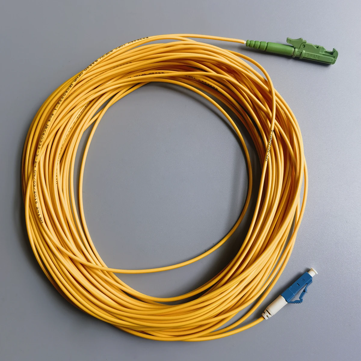 Fiber Optic Extension Cable FTTH 2.0mm E2000/APC-LC/PC 2M/3M/20M Single Mode G652D Fibra Optica Patch Cord Cable Fibra Optica