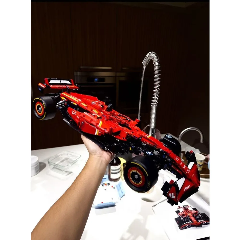 

1361PCS 1:8 Proportional Formula Racing Technology Mechanical Vehicle Model DIY42207 Adult Desktop Display Puzzle Ornament