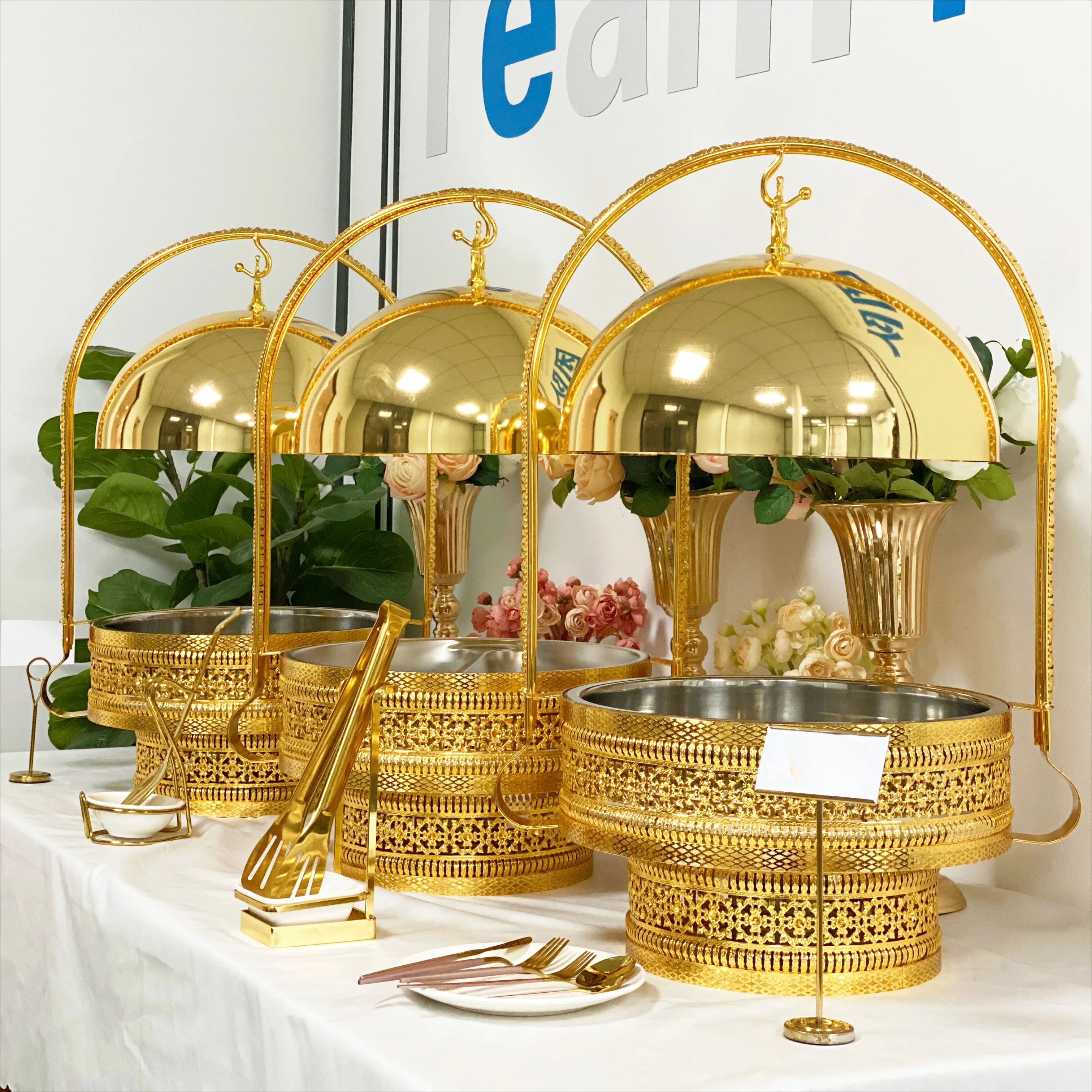 1 pcs Other Hotel Luxury Gold Chafing Dish Buffet Set 8L Hanging Serving Dishes Food Warmer Chaffing Dishes for Catering