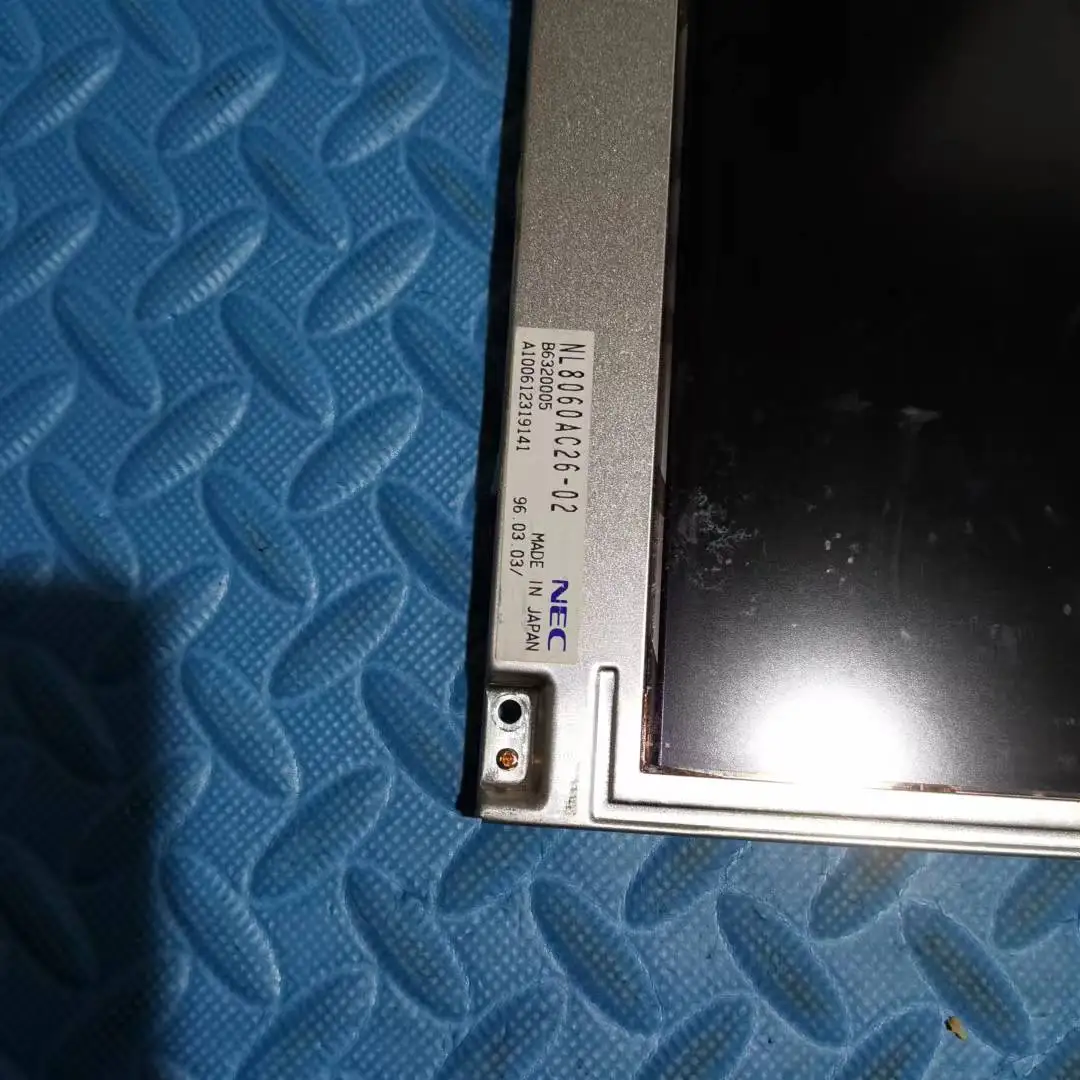 Schermo LCD NL8060AC26-02