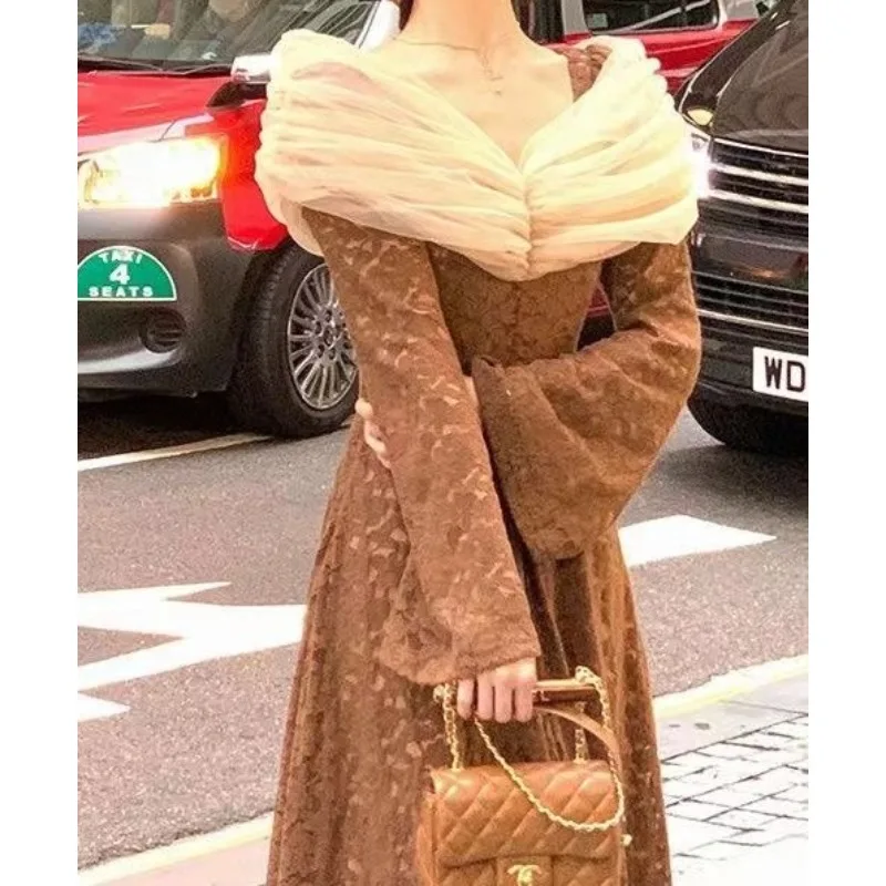 

French-style Temperament Heavy Industry Lace Dress Winter Niche Slimming Super Beautiful Fairy Long Dress for New Year's Eve