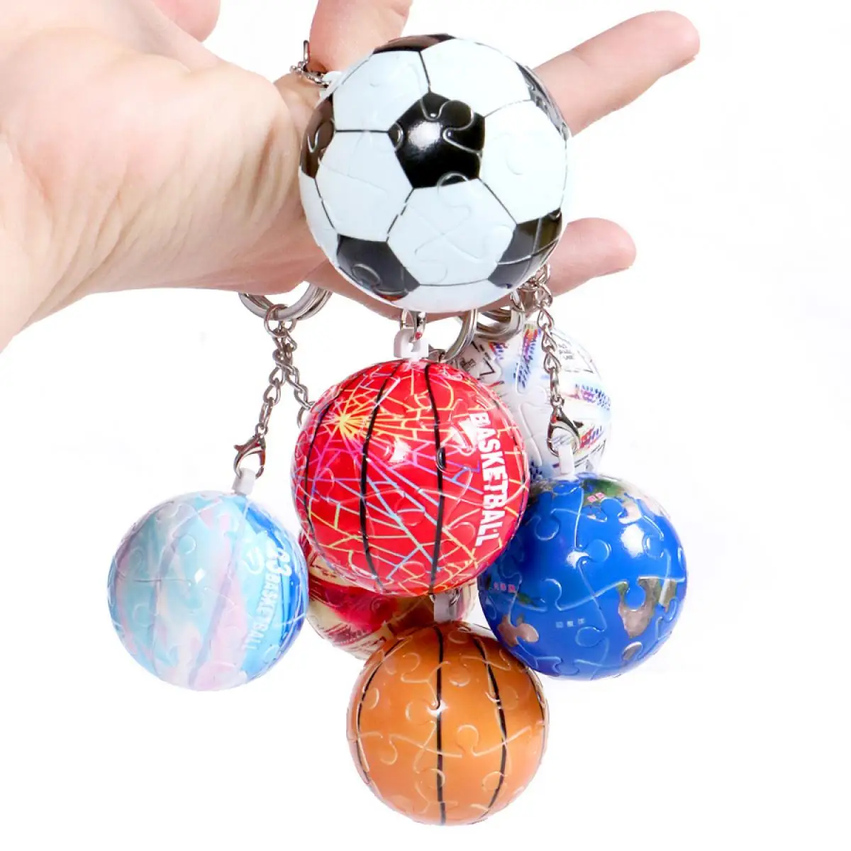 3D-Jp 25 Pieces 1/box Keychain Puzzle 3D three-dimensional spherical plastic puzzle basketball earth Puzzle Pendant Gift Toy