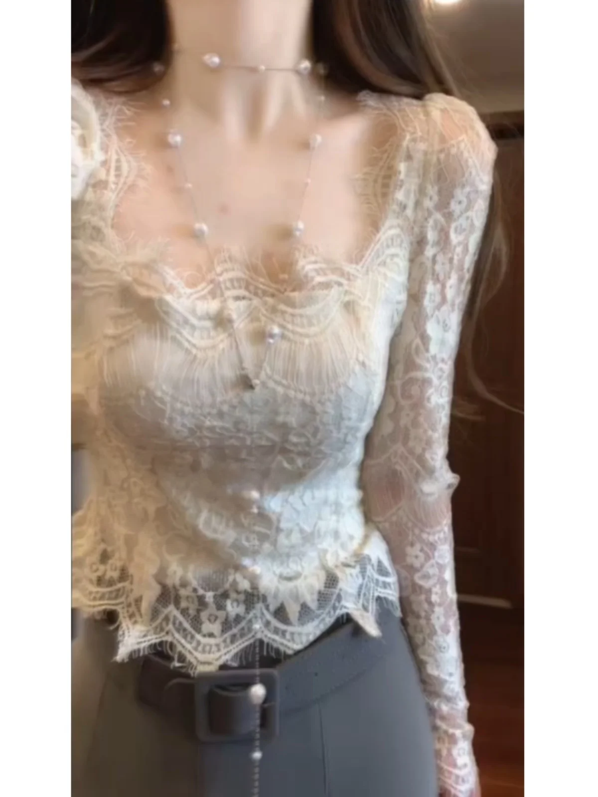 

Pure Desire Sexy Girl Sexy Square Collar Fleece Lined Lace Base Shirt Women Early Spring High Sense Pink Inner Wear Outer Wear