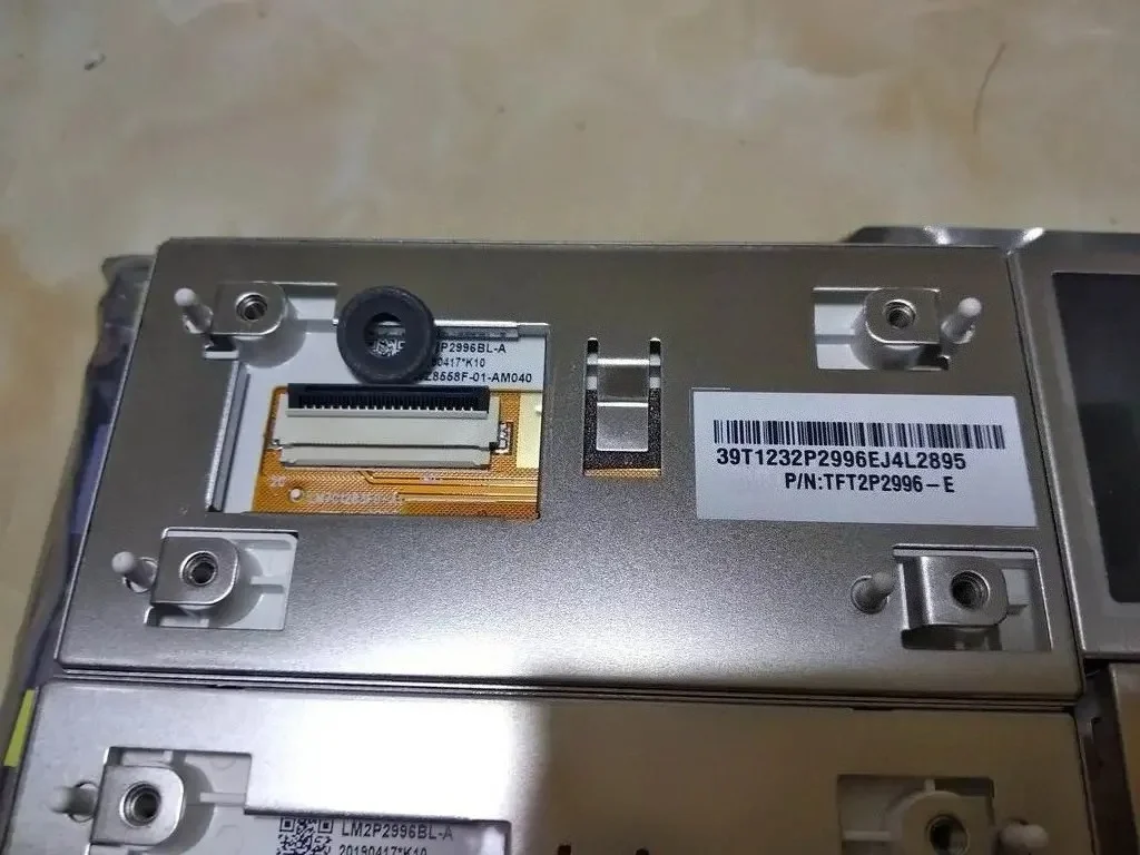 

4.2 Inch LCD Display TFT2P2996-E For Hyundai Car Screen Repaiment LM2996BL-A