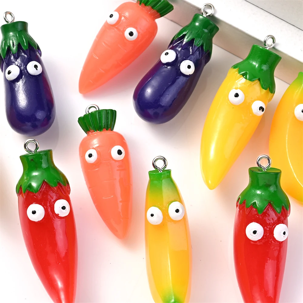 5 Stück 3D Gemüse- und Obst-Anhänger: Tomate, Paprika, Kürbis, Zitrone, Aubergine, Harz-Kreativanhänger für die Schmuckherstellung – Detail 5