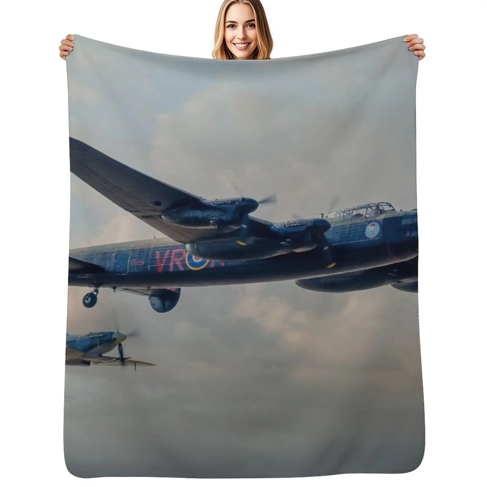 

Two Icons - Lancaster and Spitfire Throw Blanket Compact Warm Blanket for Car Road Trip