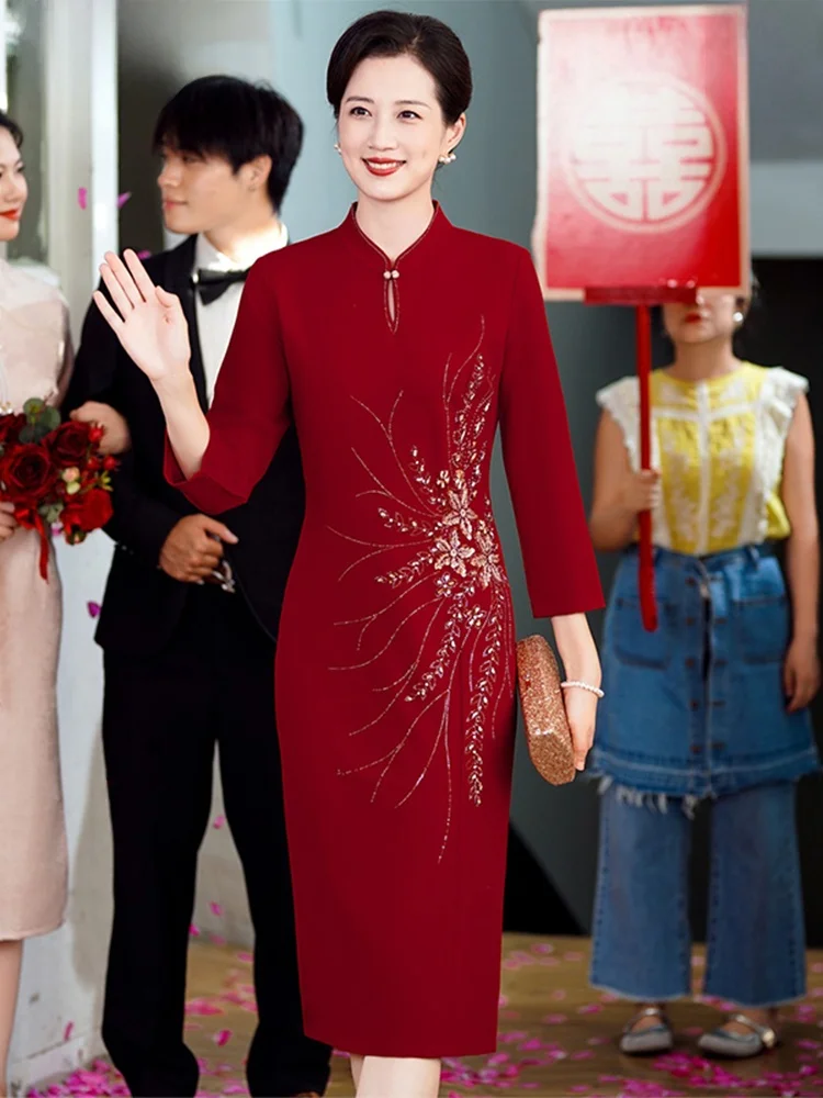

Elegant Wedding Dress Maternity Wear High-End Celebration Gown for Elderly Women Comfortable Fit Embroidered Skirt
