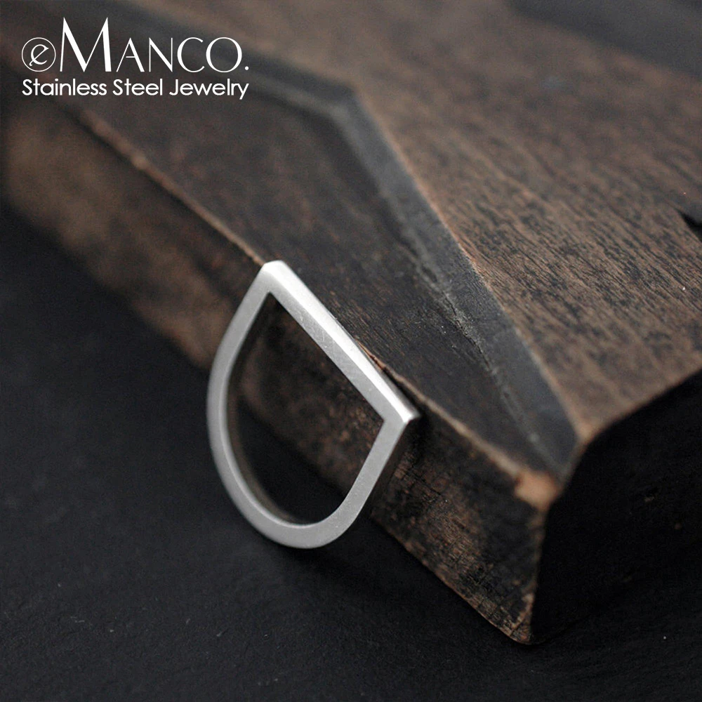 e-Manco Popular Hip Hop Stainless Steel Rings for Women Ladies Simple Geometric Punk Finger Rings