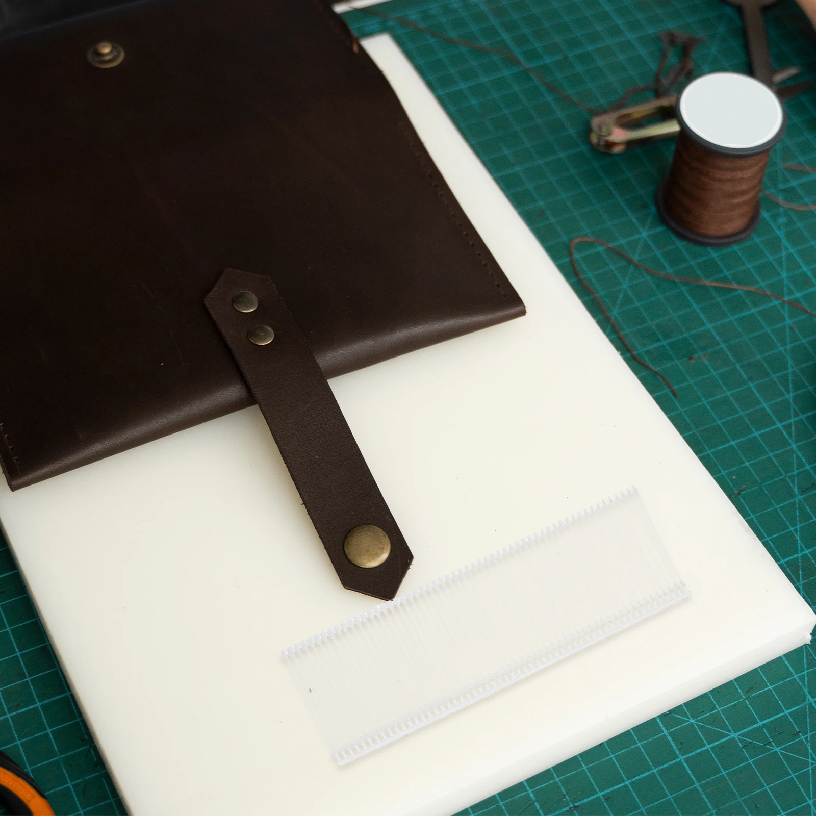 

5000Pcs White Durable Tagging Fasteners Plastic Price Tag Accessories For Clothing Sock Gift Hanging Craft Making