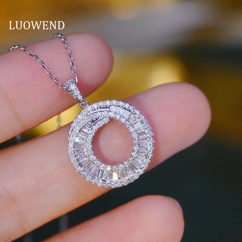 LUOWEND 18K White Gold Necklace Elegant Ring Shape 0.66carat Real Natural Diamond Pendant Necklace for Women Wedding Jewelry