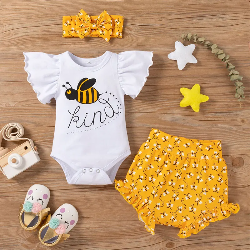 0-12M Baby Girl\'s Alphabet Print Flying Sleeve Clothes with Sunflower Bee Blueberry Shorts Three-piece Suit for Summer Wear