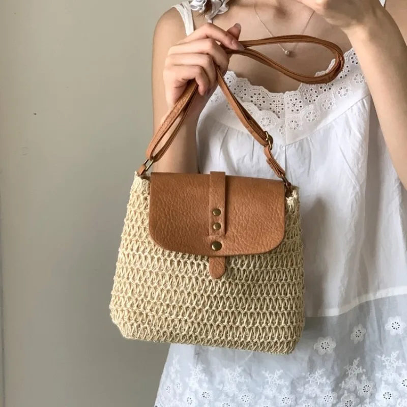 

Chic Minimalist Luxury Designer Diaper Bag For Women Fashionable Leather Tote Large Capacity Elegant Crossbody Handbag