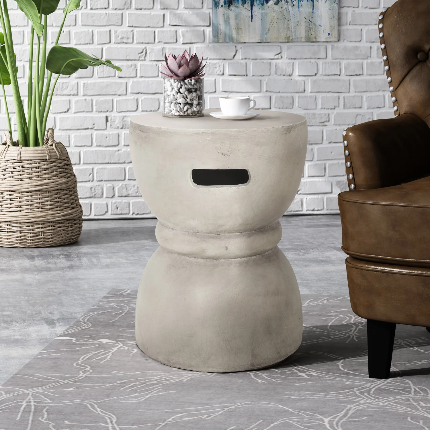 

SIDE TABLE