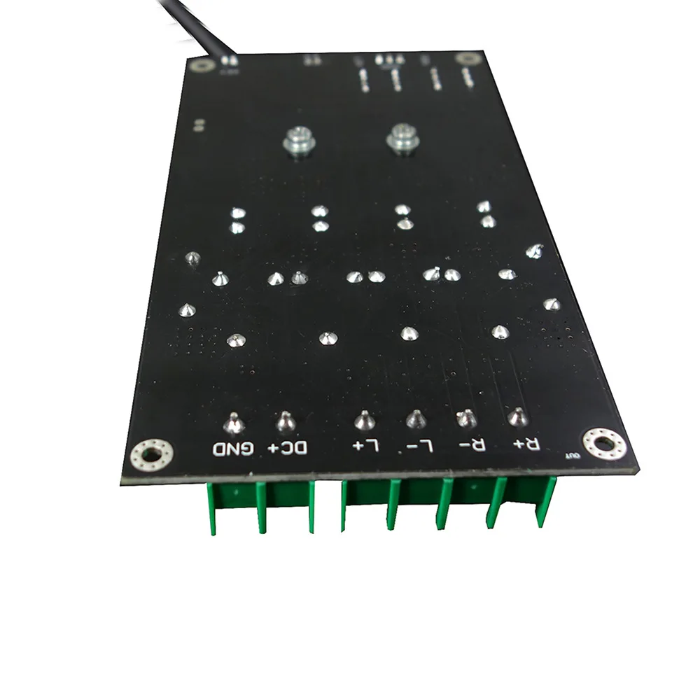 I digital audio power amplifier board 2x300W high power 2-channel 600W stereo fidelity