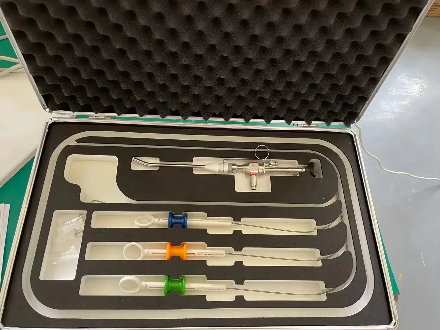 Gynecology Hysteroscopy Instruments,Hysteroscope