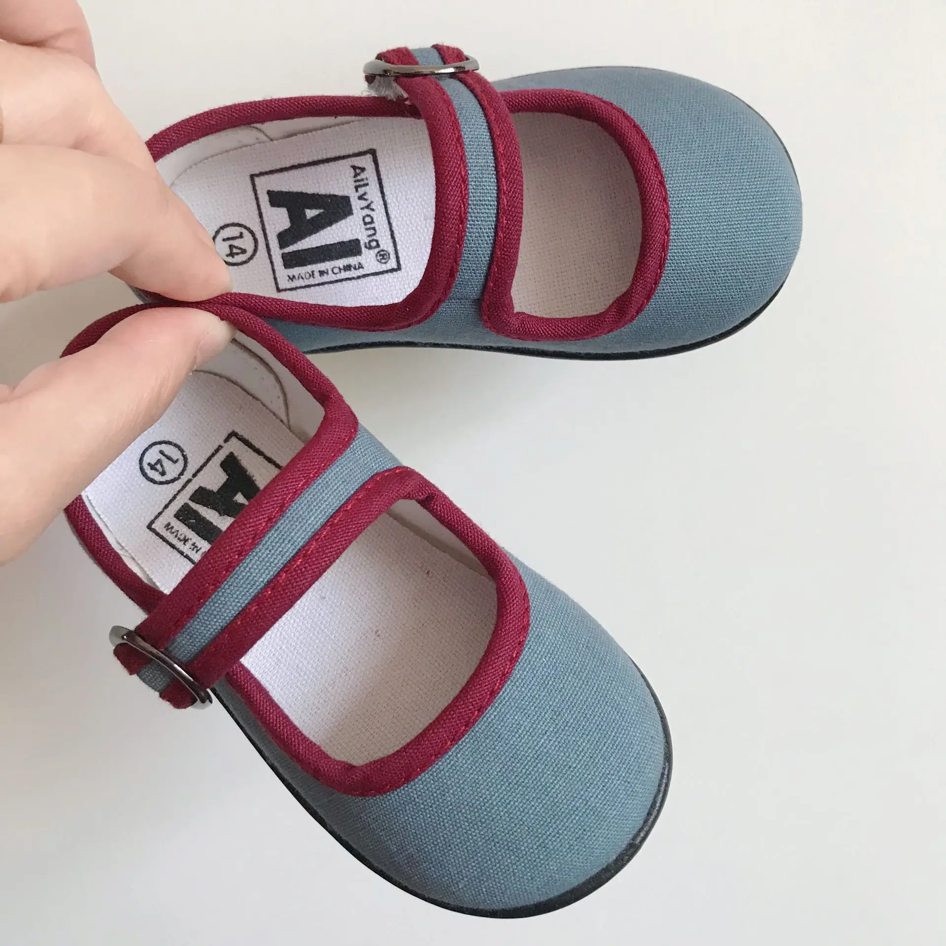 HoneyCherry Frühling Neue Mädchen Weichen Boden Slip-on Schuhe Kindergarten Indoor Quadratischen Mund Baby Leinwand Schuhe – Detail 9