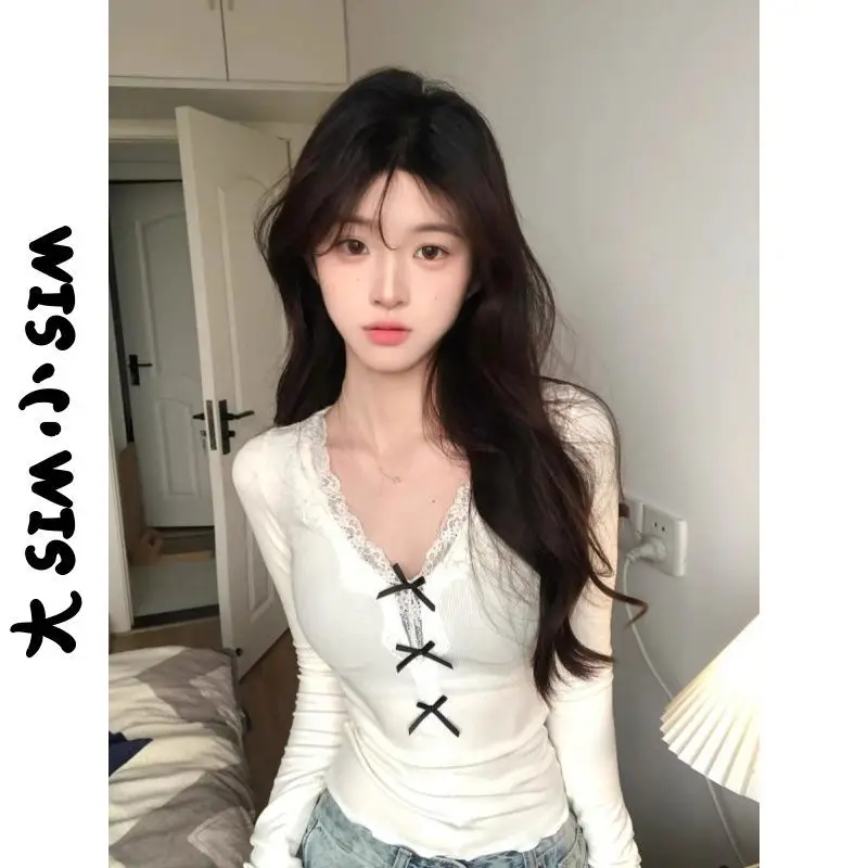 

Spice Girl Lace Bow Long Sleeve T-Shirt Women's Autumn Slim Short with Sweet and Spicy Bottom Shirt Top Trend women clothing
