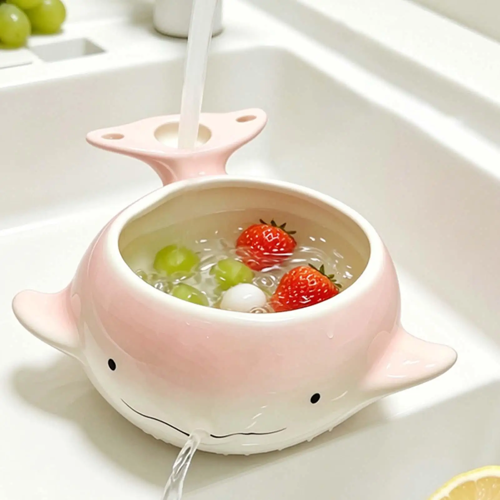 Fruit Washer Spinner Bowl Cute Whale Cleaning Container With Forks Tray Self Rotating Berry Washer Bowl For Salad Produce Grape