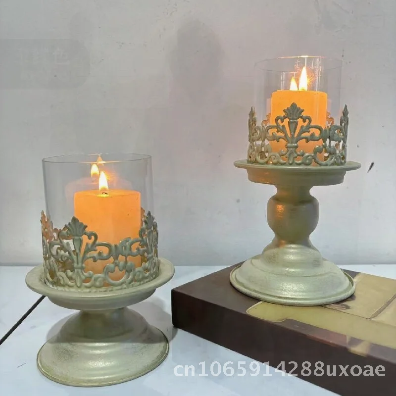 

Vintage Iron Candle Holder Aromatherapy Cup Candlestick for Candlelight Dinner Home Decor And Shooting Props