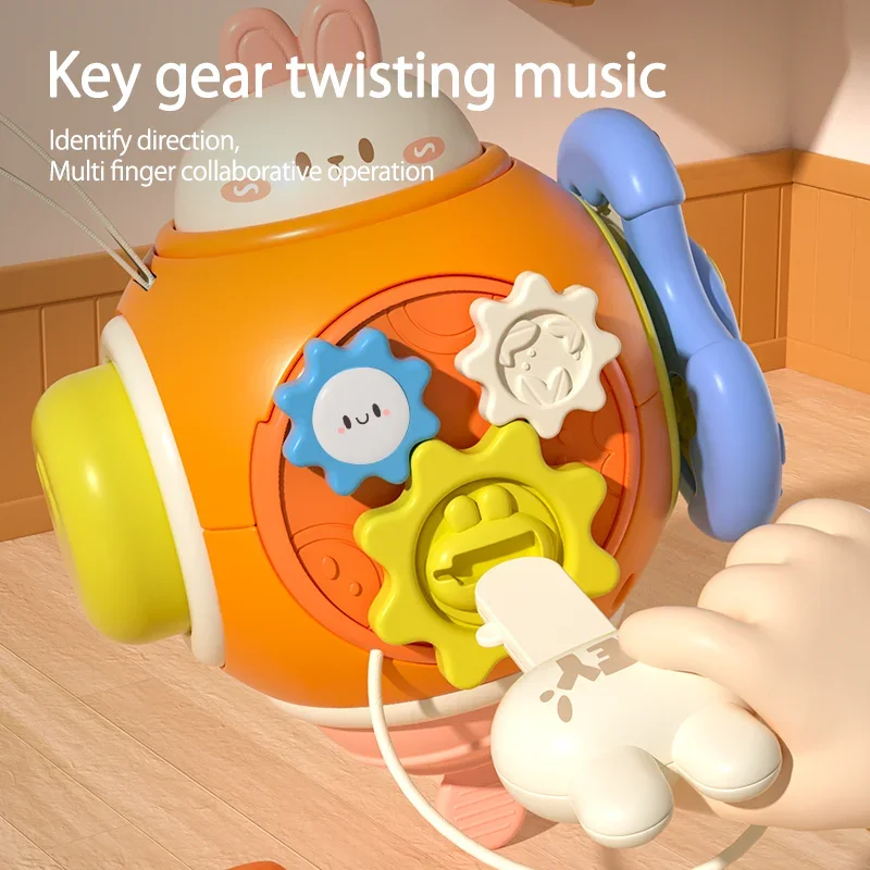 Edukacyjna zabawka Montessori - kostka manipulacyjna, rozwijająca umiejętności manualne, skrzynka z zamkami, zabawka kostka rozwijająca motorykę małą dla dzieci.