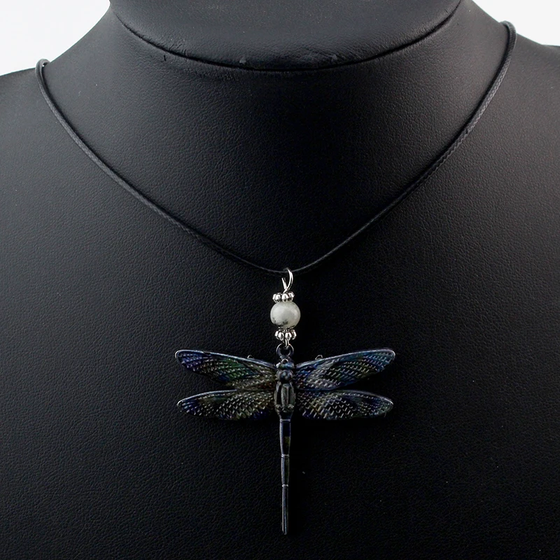 Woman Dragonfly Necklace Vintage Animal Pendant Necklaces Long Adjustable Sweater Chain Couple Jewelry Gifts Wholesale