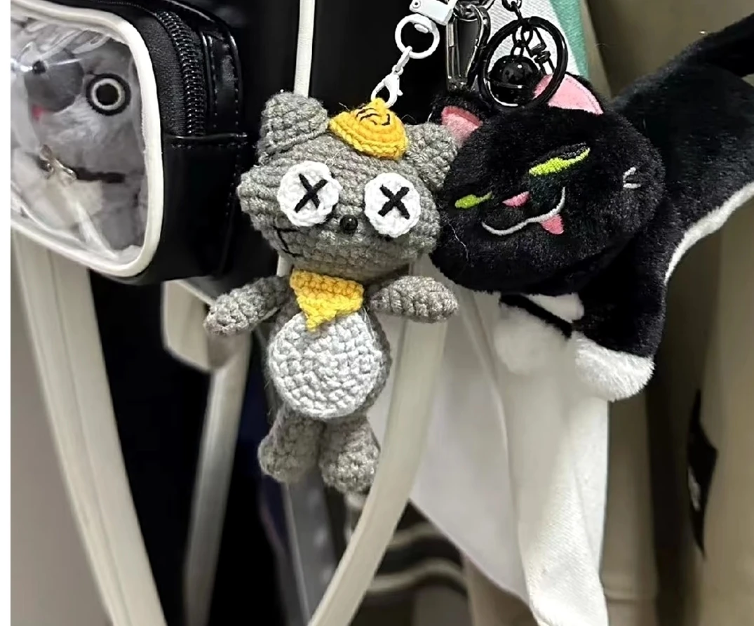 

DIY handmade gray wolf doll crocheted wool knitting material bag keychain pendant for friends homemade gifts